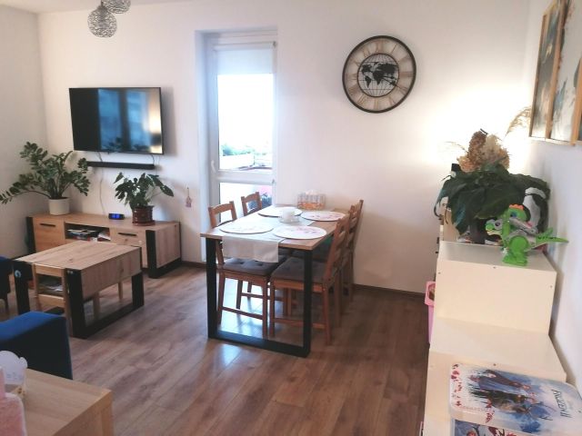 Mieszkanie 3-pokojowe Siechnice, ul. Stanisława Staszica. Zdjęcie 1