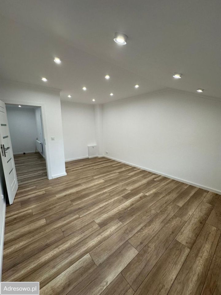 dom szeregowy, 4 pokoje Laryszów. Zdjęcie 7