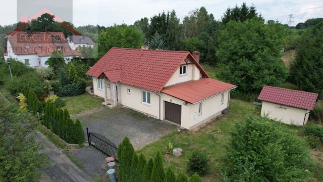 dom wolnostojący, 4 pokoje Pisarzowice. Zdjęcie 3