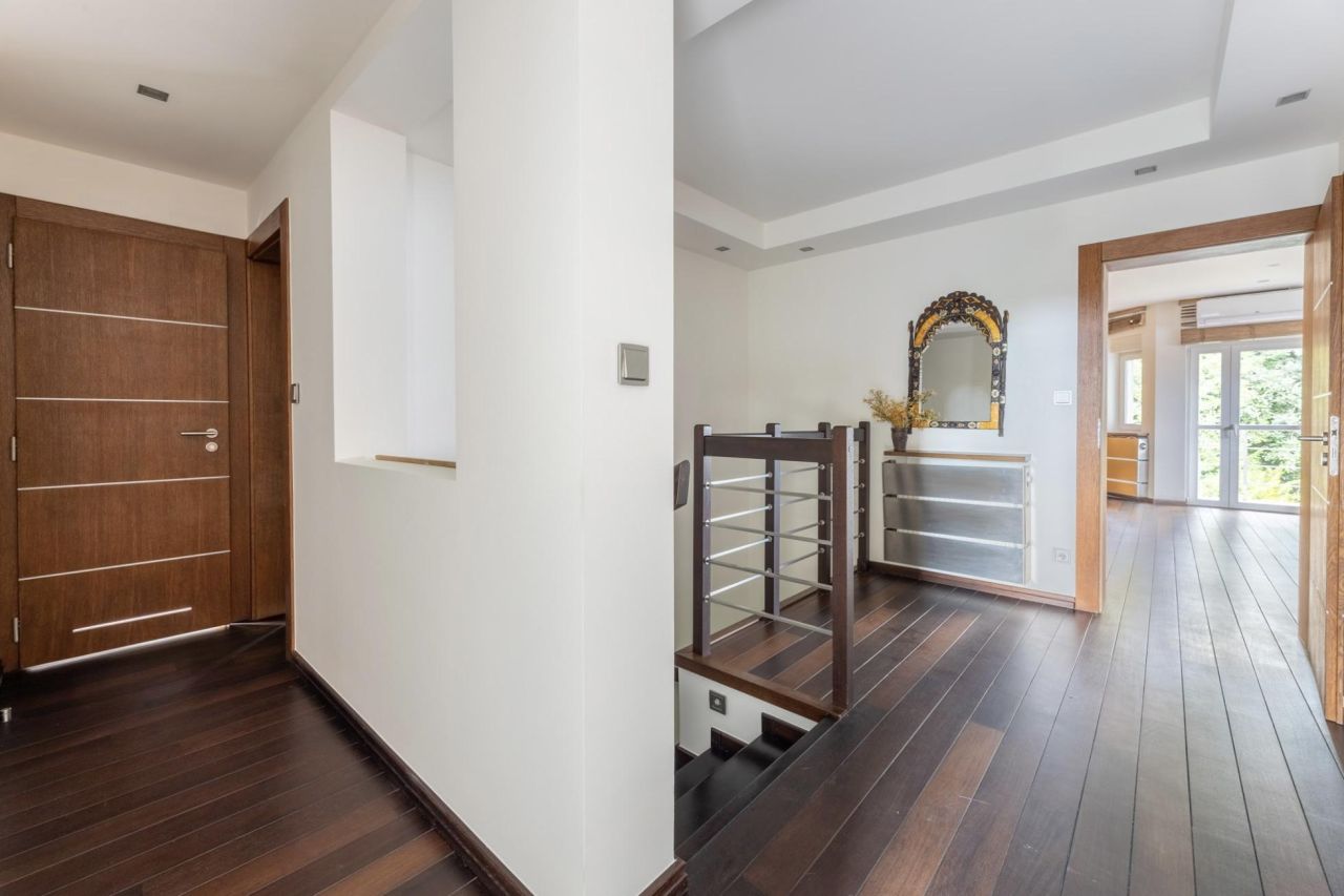 dom wolnostojący, 5 pokoi Chyby, ul. Jesionowa. Zdjęcie 13