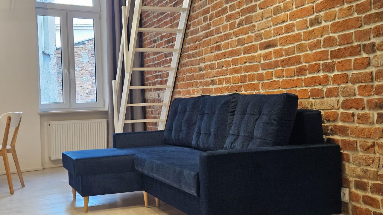 Mieszkanie 3-pokojowe Bielsko-Biała Śródmieście, ul. Komorowicka. Zdjęcie 3