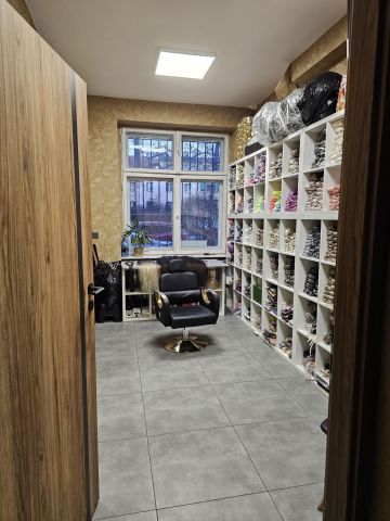 Lokal Wrocław Krzyki, al. gen. Józefa Hallera. Zdjęcie 1