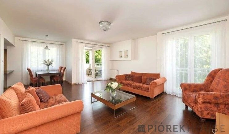 Mieszkanie 5-pokojowe Warszawa Włochy, ul. Aleje Jerozolimskie. Zdjęcie 2