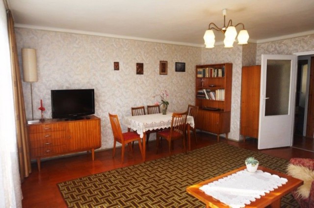 Mieszkanie 3-pokojowe Piotrków Trybunalski, ul. ks. Piotra Ściegiennego. Zdjęcie 1