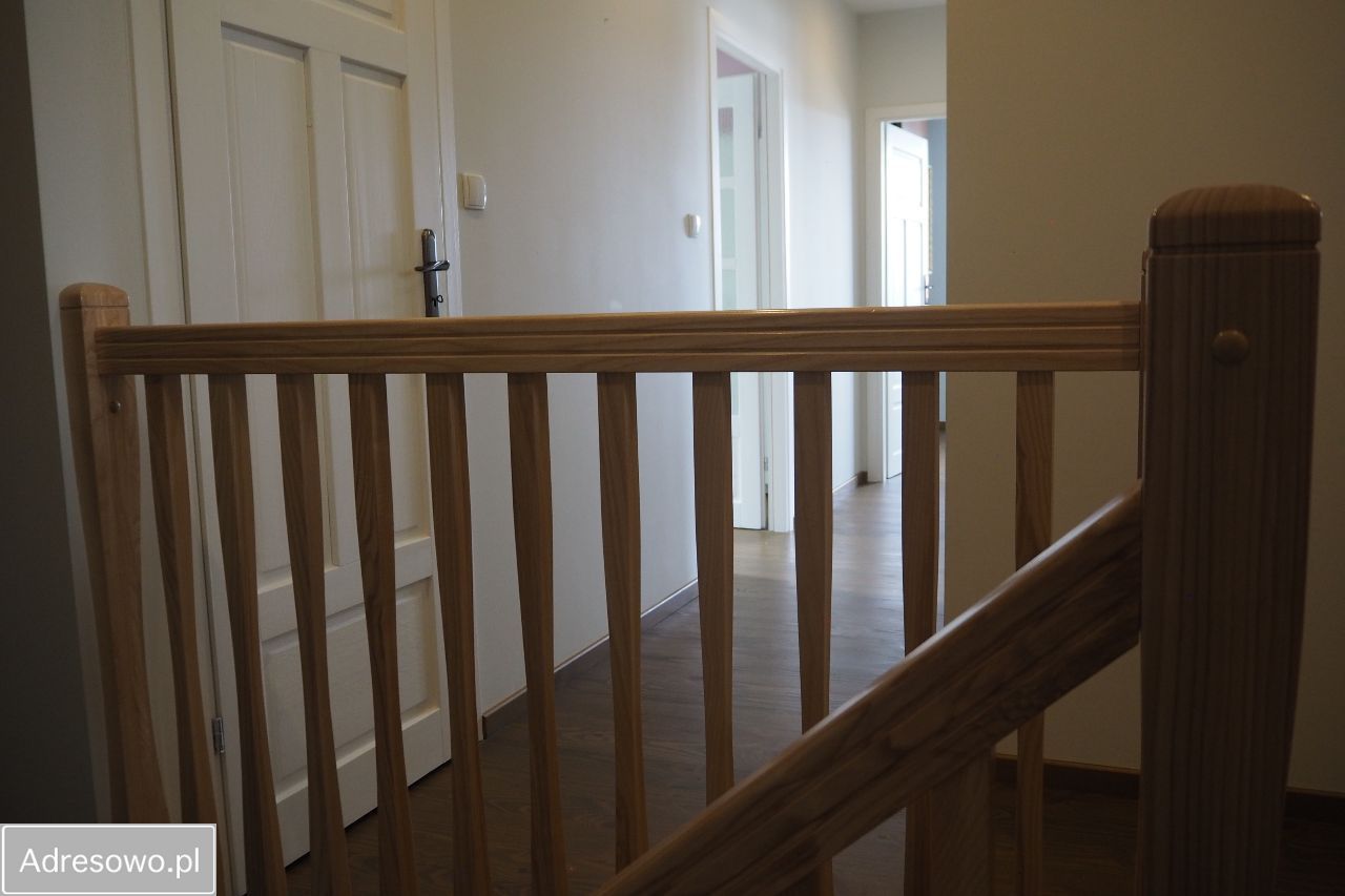 dom wolnostojący, 5 pokoi Sanok Śródmieście, ul. Słowackiego. Zdjęcie 16