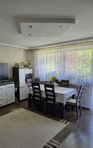 Mieszkanie 3-pokojowe Wołczyn. Zdjęcie 1