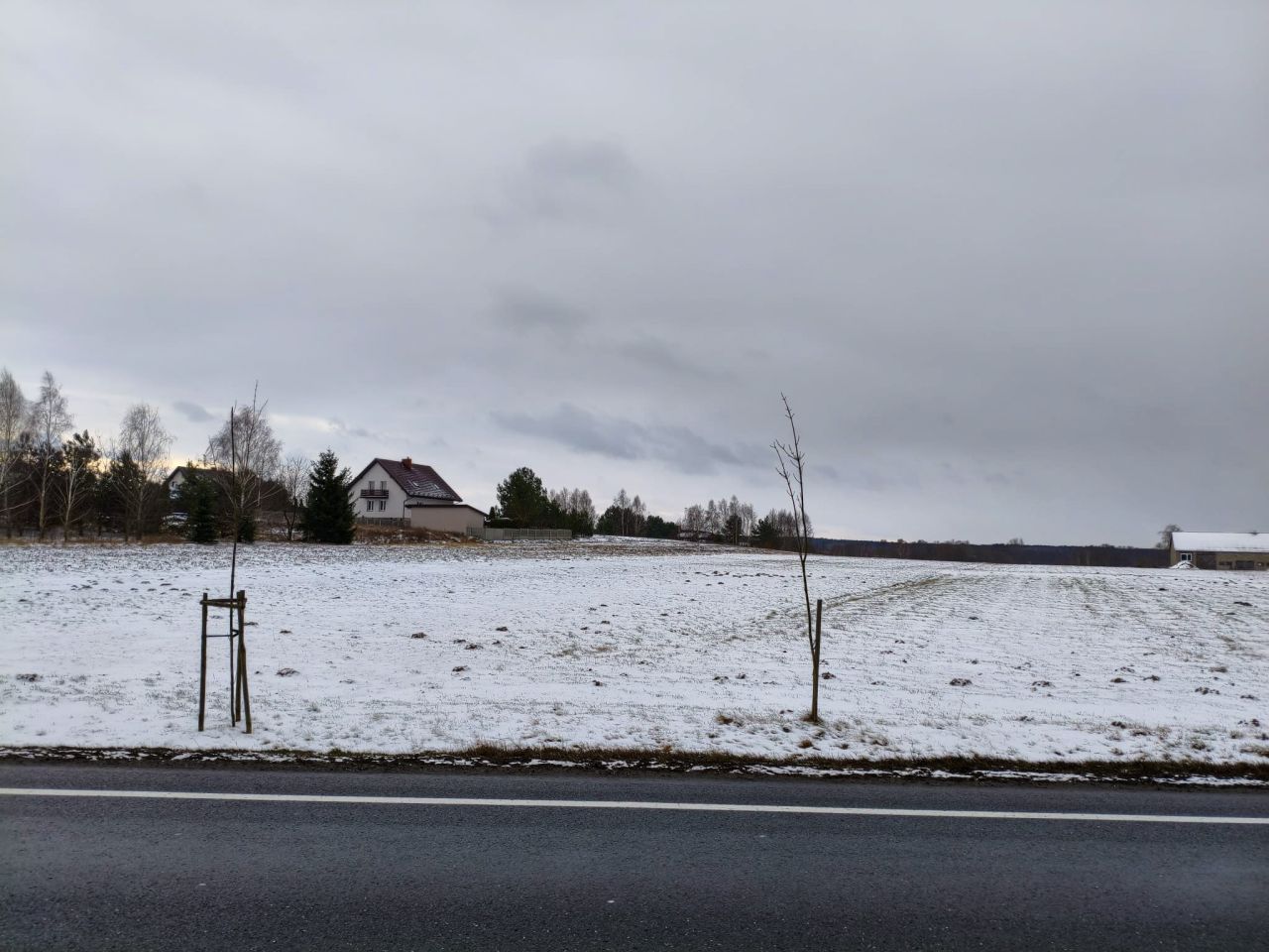 Działka inwestycyjna Małoszyce. Zdjęcie 3