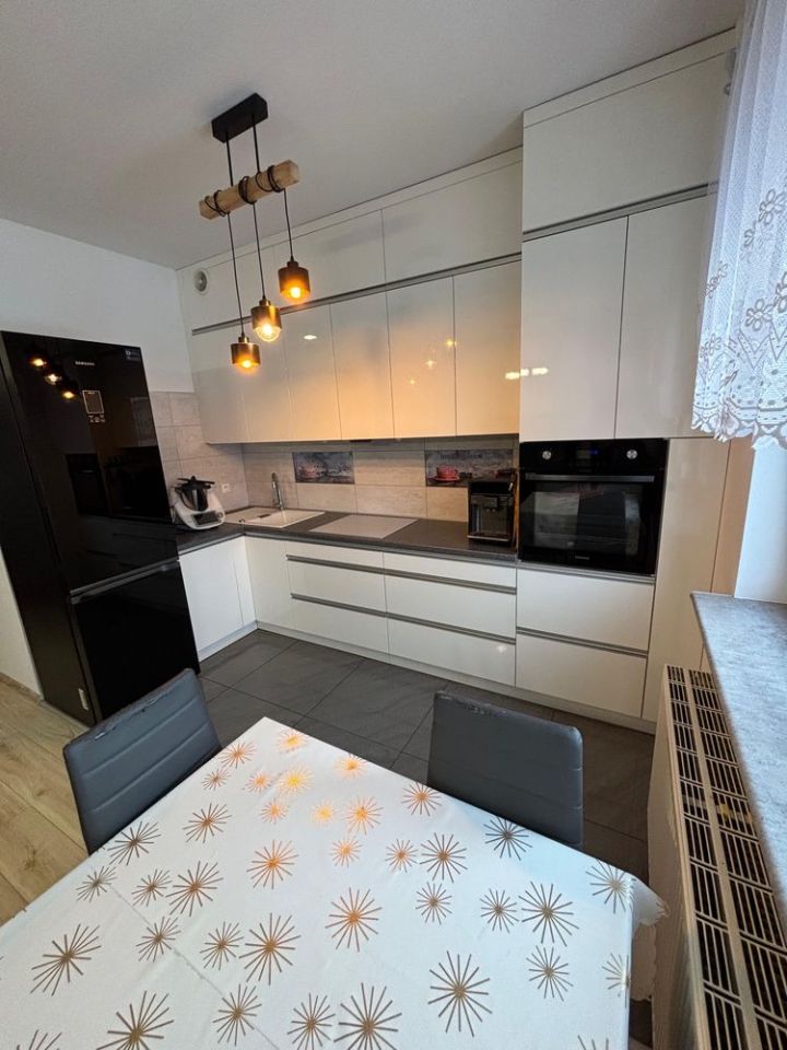 Mieszkanie 3-pokojowe Kaźmierz. Zdjęcie 8