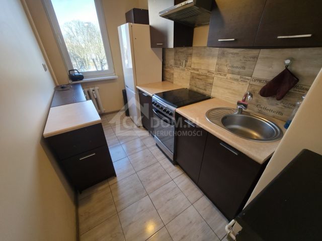 Mieszkanie 3-pokojowe Kielce, ul. Karczówkowska. Zdjęcie 3