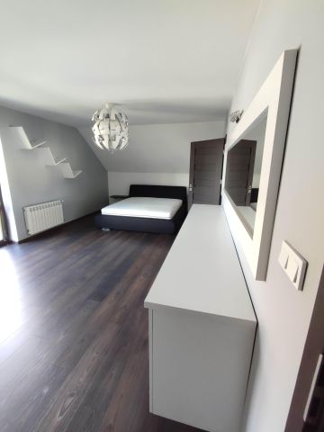 bliźniak, 4 pokoje Nawojowa, ul. Nowosądecka. Zdjęcie 58