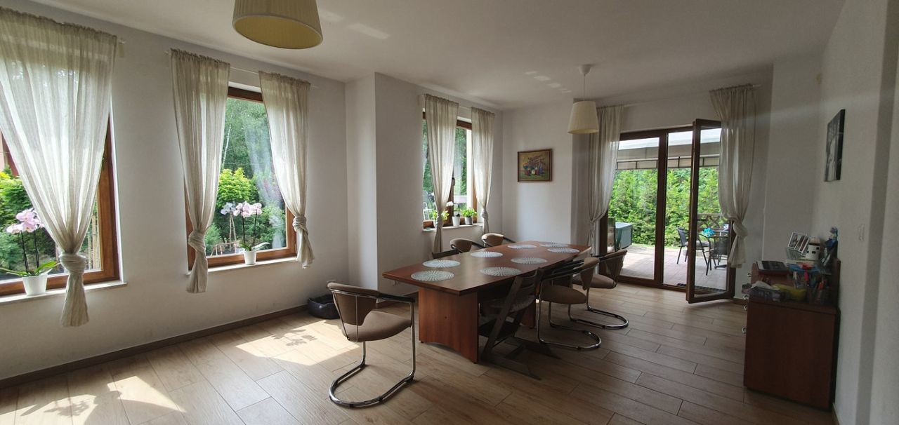 dworek, 5 pokoi Warszawa Wawer, ul. Izbicka. Zdjęcie 9