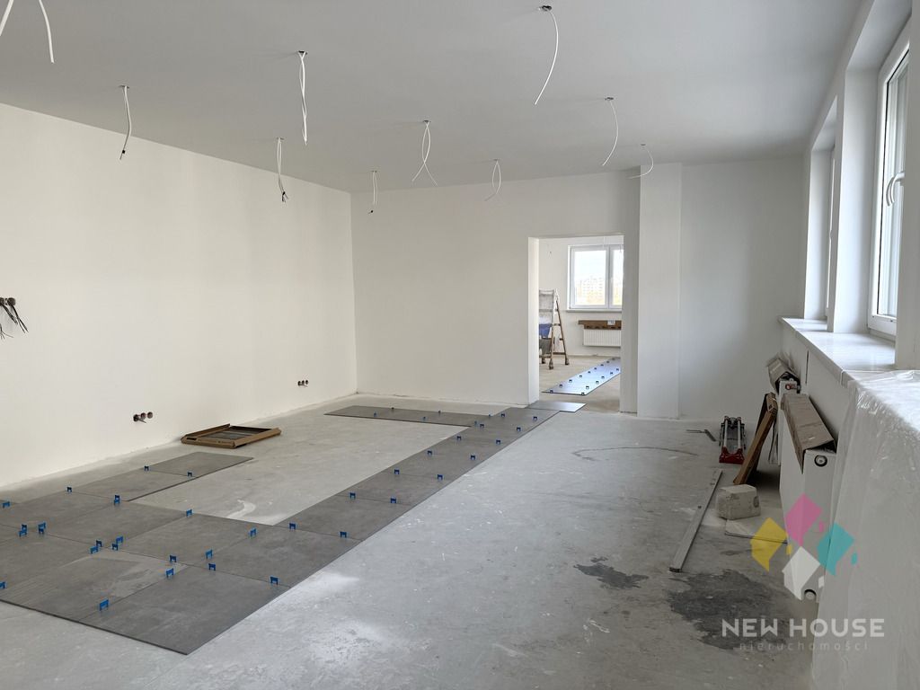 Biuro Olsztyn Podgrodzie, al. Aleja Obrońców Tobruku. Zdjęcie 13