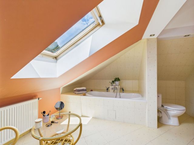 dom wolnostojący, 4 pokoje Żółwin, ul. Sosnowa. Zdjęcie 11