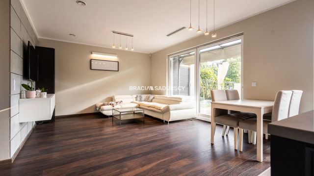 bliźniak, 5 pokoi Skawina Dolne Korabniki, ul. Zacisze. Zdjęcie 1