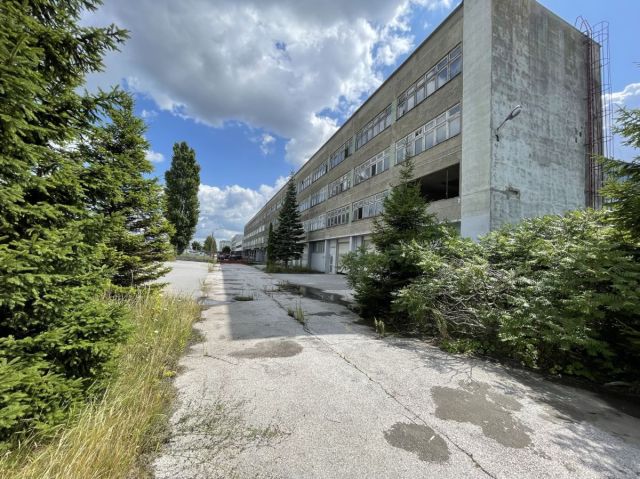 Biuro Radom Gołębiów, ul. Marii Fołtyn. Zdjęcie 6