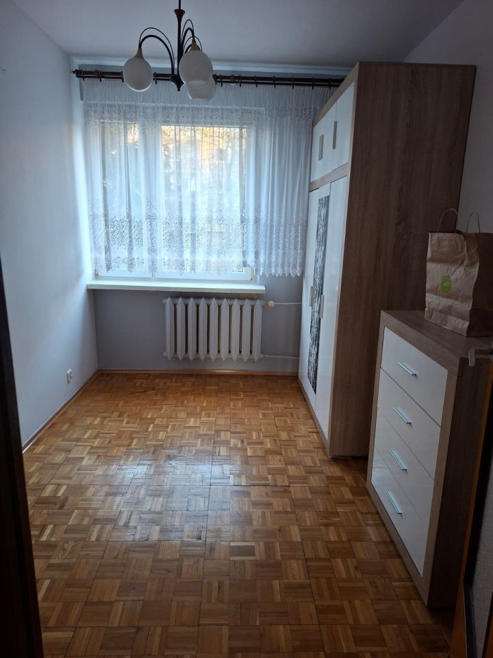 Mieszkanie 3-pokojowe Radomsko. Zdjęcie 4