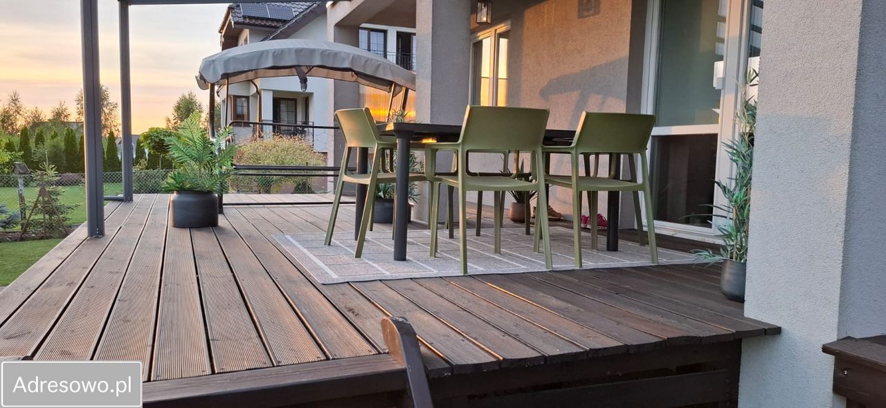 dom wolnostojący, 5 pokoi Chojnice, ul. ks. płk. Józefa Wrycza. Zdjęcie 8