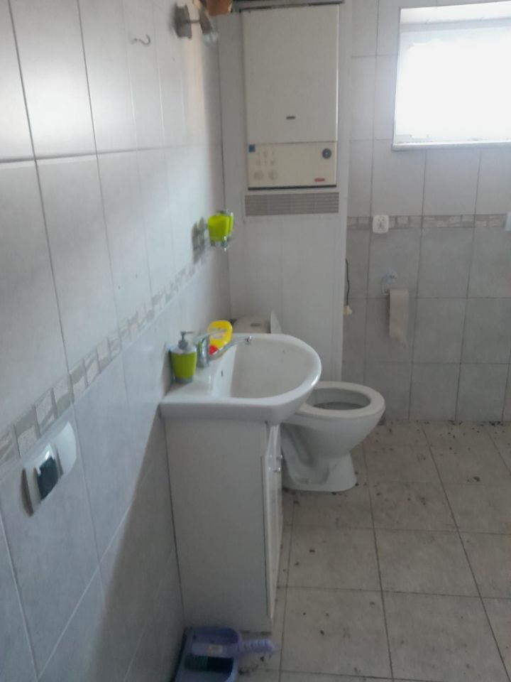 Mieszkanie 2-pokojowe Poddębice. Zdjęcie 4