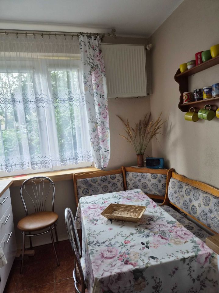 Mieszkanie 3-pokojowe Staszów, ul. gen. Mariana Langiewicza. Zdjęcie 3