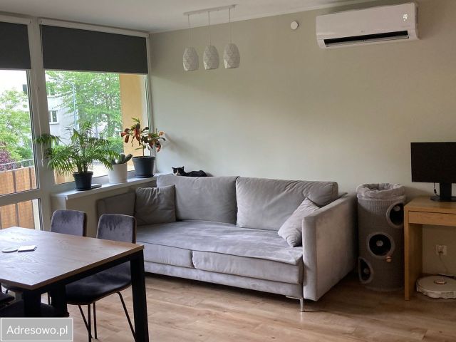 Mieszkanie 3-pokojowe Wrocław Krzyki, ul. Jastrzębia. Zdjęcie 1