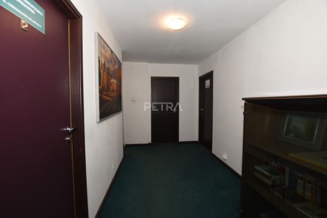 Lokal Warszawa Śródmieście, ul. Czerniakowska. Zdjęcie 1