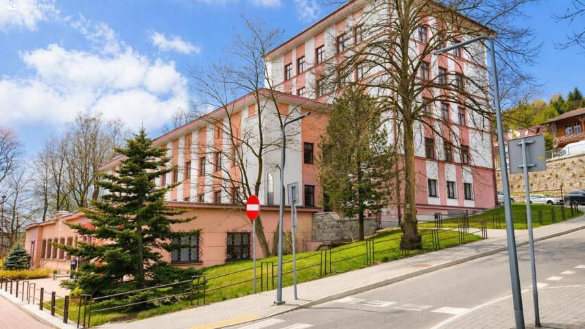 Lokal Krynica-Zdrój, ul. Zdrojowa. Zdjęcie 2