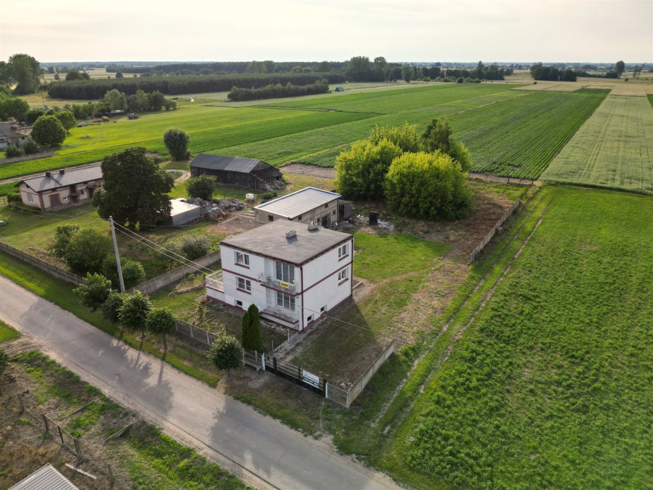 dom wolnostojący, 5 pokoi Krzepocin Pierwszy. Zdjęcie 2
