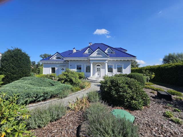 dom wolnostojący, 6 pokoi Stargard Mokrzyca, ul. Władysława Reymonta. Zdjęcie 1