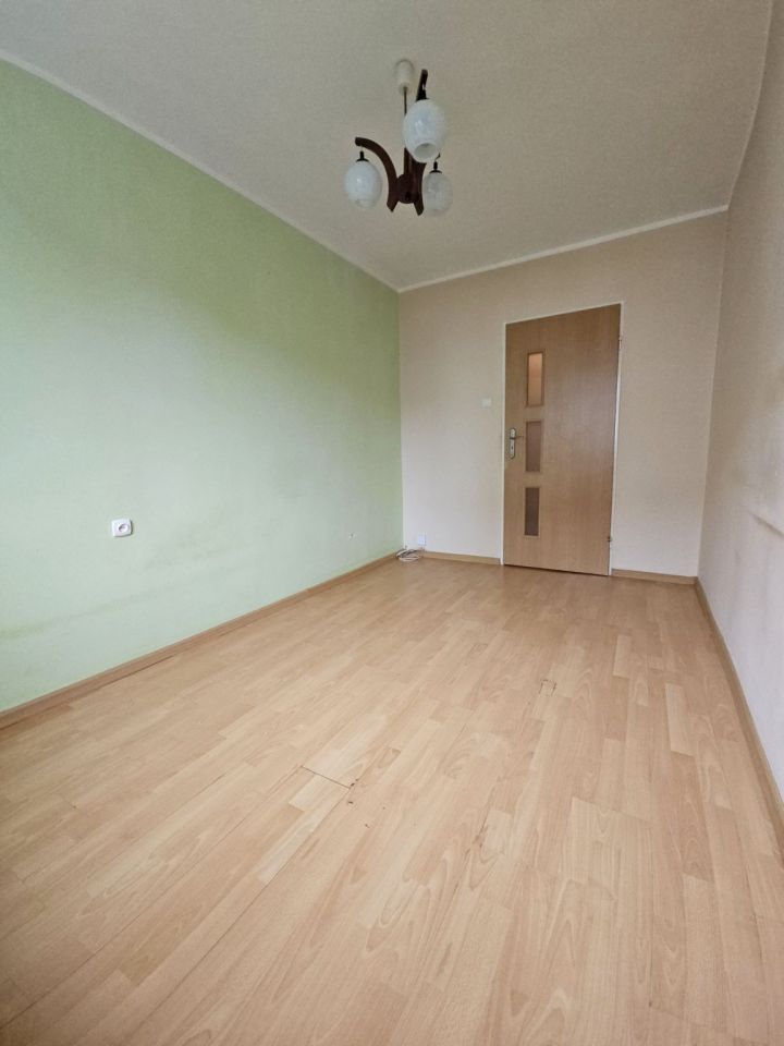 Mieszkanie 4-pokojowe Nowa Ruda Słupiec, os. Wojska Polskiego. Zdjęcie 11