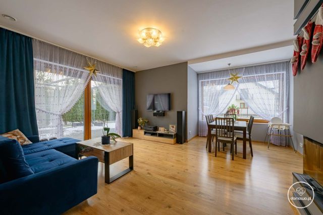 dom wolnostojący, 6 pokoi Ożarów Mazowiecki. Zdjęcie 2