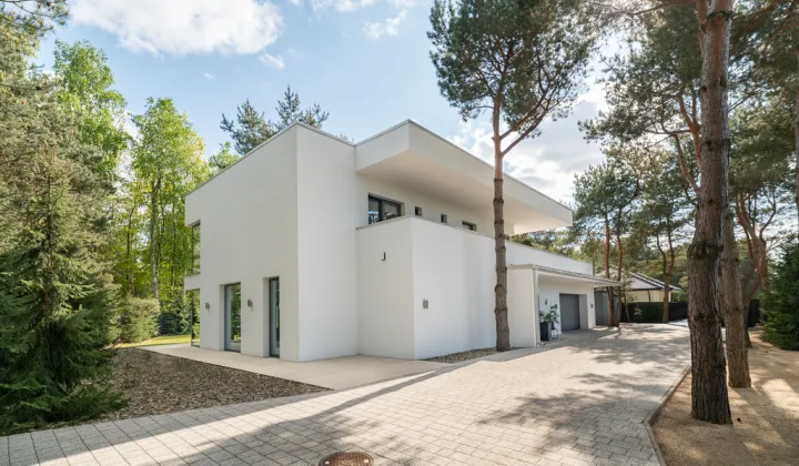 dom wolnostojący, 4 pokoje Emilia