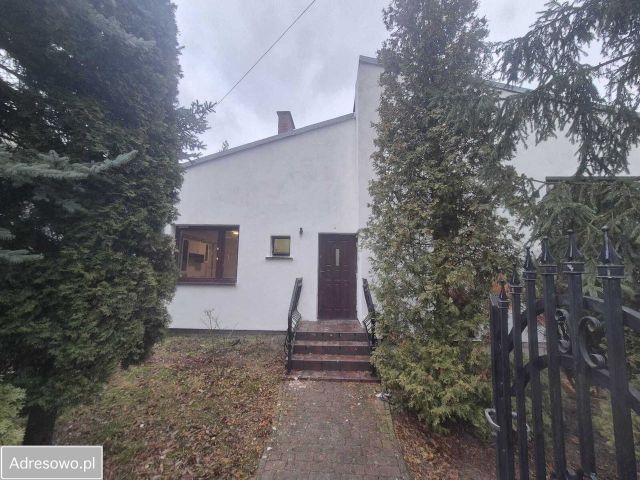 dom wolnostojący, 4 pokoje Zdów, ul. Willowa. Zdjęcie 1