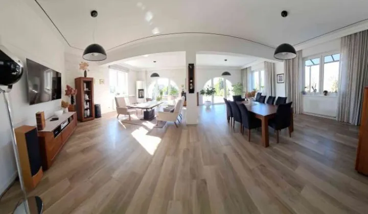 dom wolnostojący, 8 pokoi Rytel