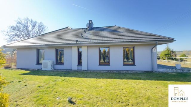 dom wolnostojący, 3 pokoje Karolewo. Zdjęcie 2