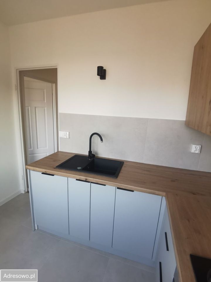 Mieszkanie 2-pokojowe Katowice Zawodzie, ul. Bohaterów Monte Cassino. Zdjęcie 4