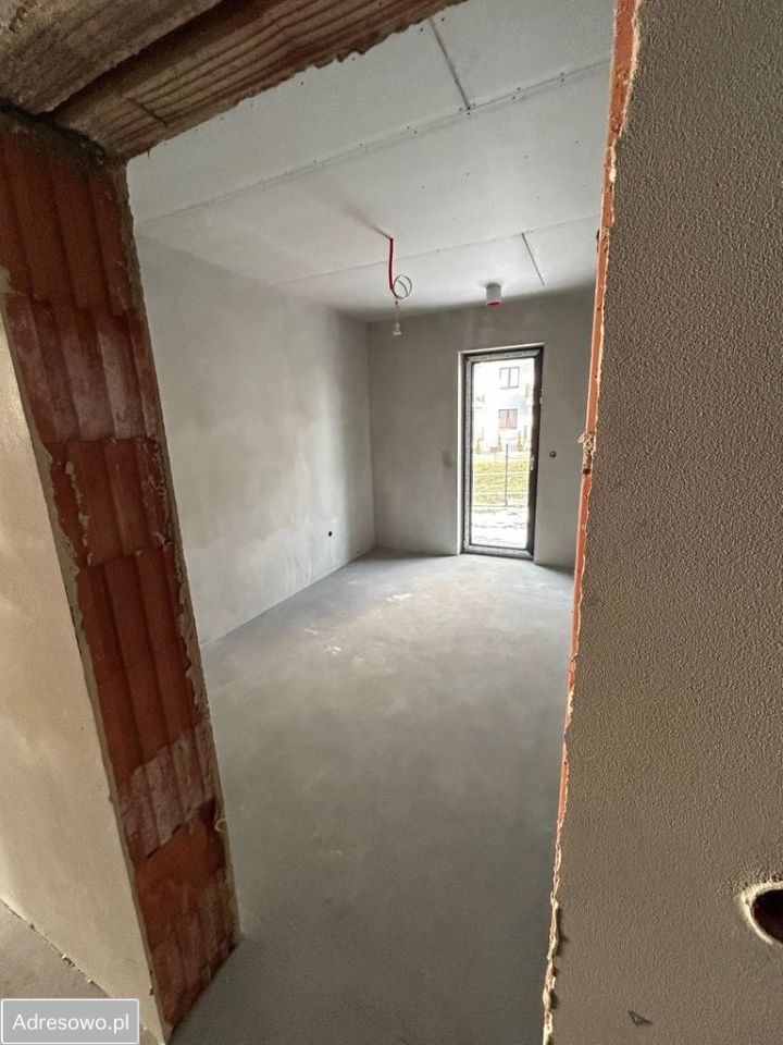dom wolnostojący, 4 pokoje Tomice. Zdjęcie 6
