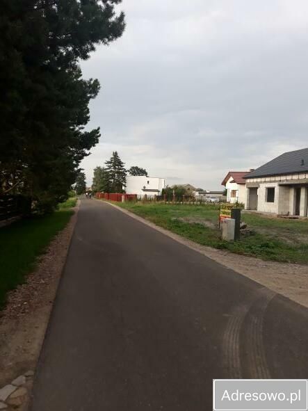 dom wolnostojący, 4 pokoje Chełmica Mała. Zdjęcie 2