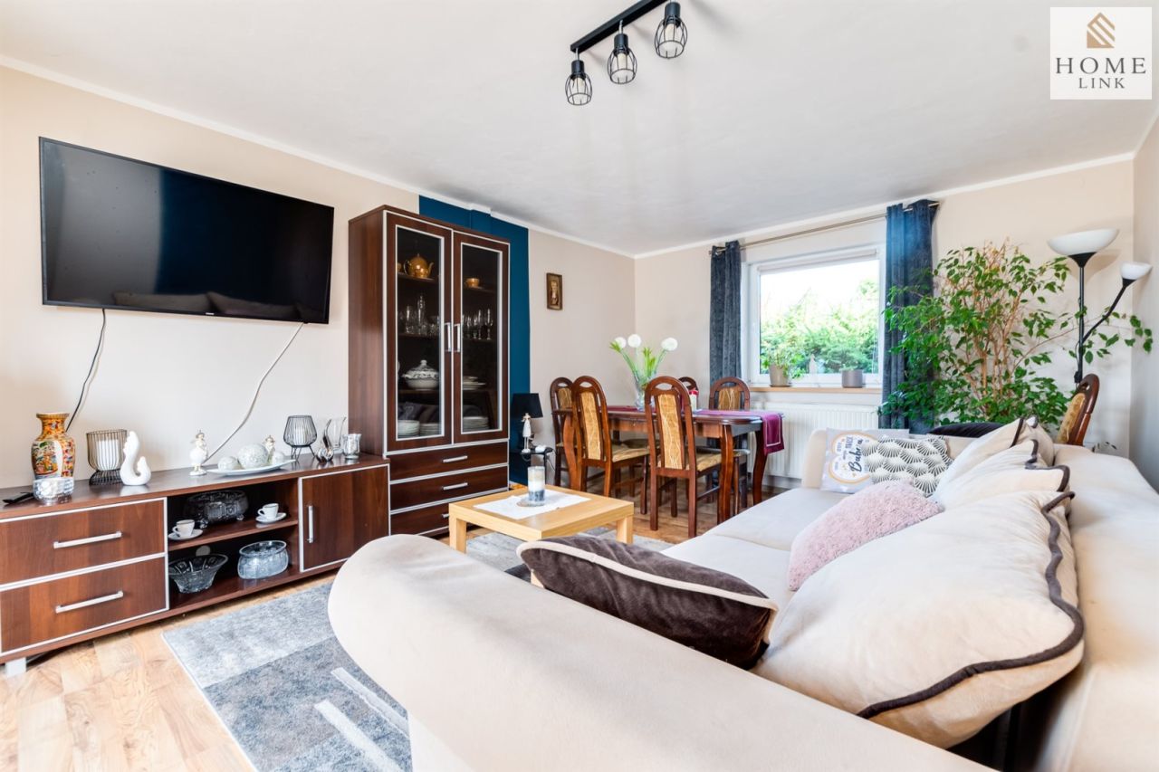 dom wolnostojący, 4 pokoje Bagienice. Zdjęcie 2