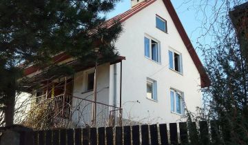 dom wolnostojący, 5 pokoi Solina, Solina 85