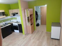 Mieszkanie 1-pokojowe Grodzisk Mazowiecki, ul. Różana. Zdjęcie 1