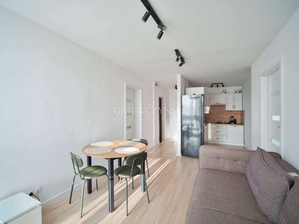 Mieszkanie 3-pokojowe Wrocław Południe, ul. Oficerska. Zdjęcie 1