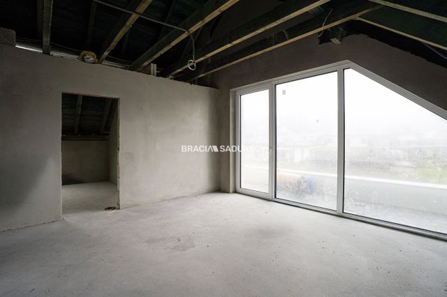 dom wolnostojący, 5 pokoi Zawada. Zdjęcie 7