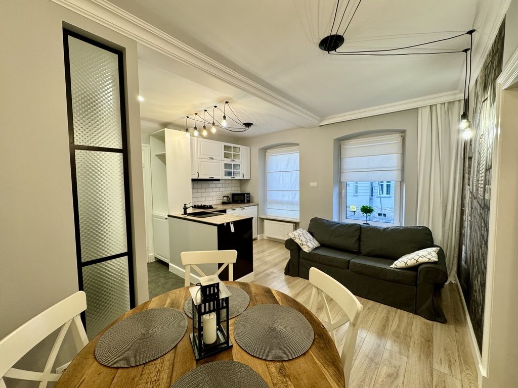 Mieszkanie 2-pokojowe Słupsk, ul. Adama Mickiewicza. Zdjęcie 3