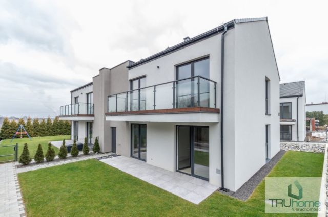 Mieszkanie 4-pokojowe Bielsko-Biała Kamienica, ul. Kowalska. Zdjęcie 1