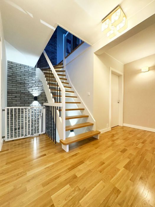 bliźniak, 5 pokoi Gdynia Oksywie, ul. Arendta Dickmana. Zdjęcie 10