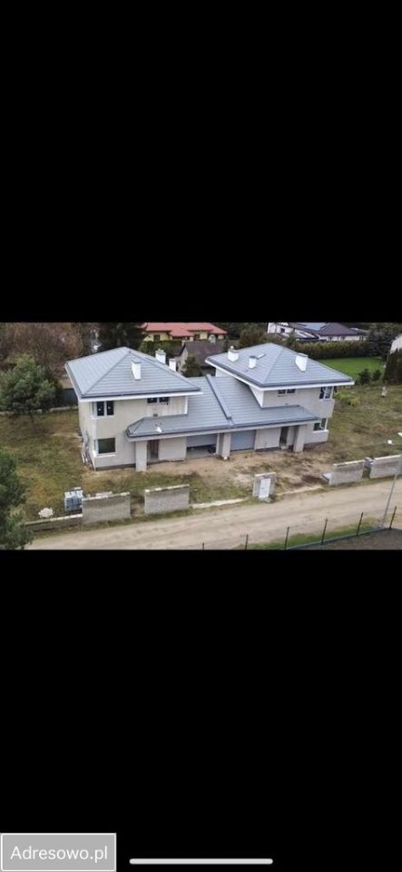 bliźniak, 4 pokoje Stasi Las, ul. Radosna. Zdjęcie 2