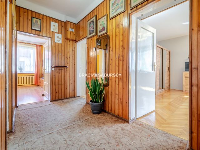 dom wolnostojący, 5 pokoi Kraków Bieżanów, ul. Jana Smolenia. Zdjęcie 17