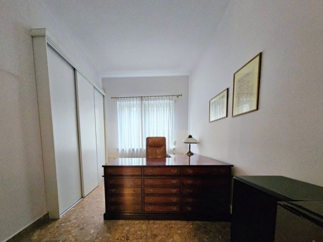 Biuro Wrocław Klecina, ul. Wałbrzyska. Zdjęcie 9