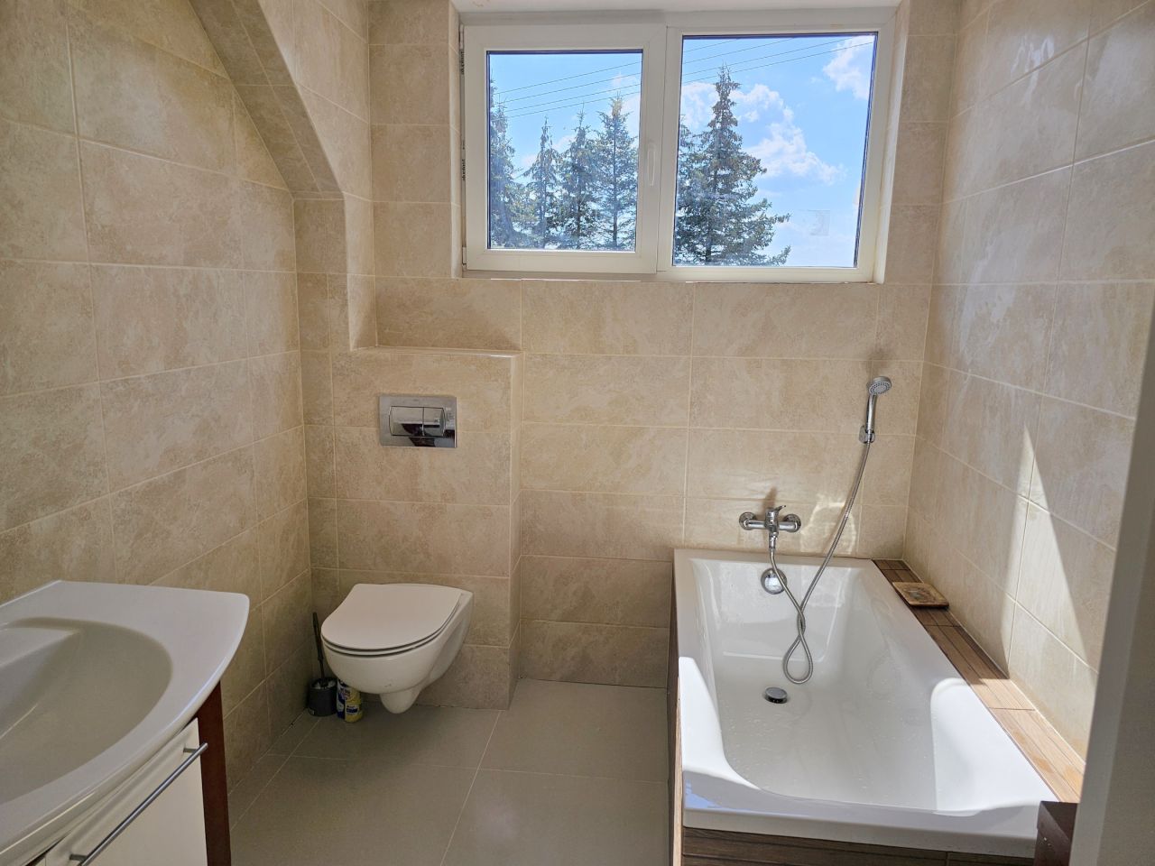 dom wolnostojący, 5 pokoi Karniewek. Zdjęcie 7