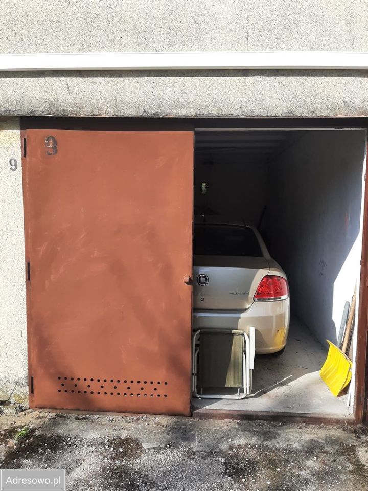 Garaż/miejsce parkingowe Radom Osiedle XV-lecia, ul. Akademicka